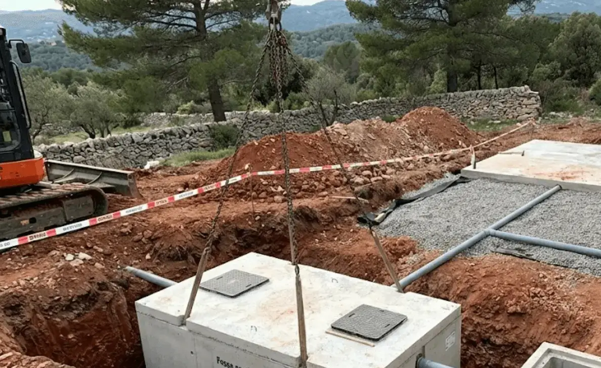 Installation fosse septique assainissement Alpes-Maritimes